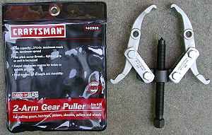 Gear puller